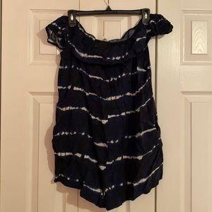 Target Brand - XL size sleeveless blue/white tye-dye romper w/ pockets!